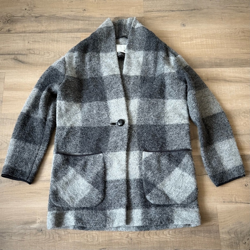 Aritzia Wilfred Free grey Off Duty plaid wool sweater jacket - Small - Picture 5 of 8